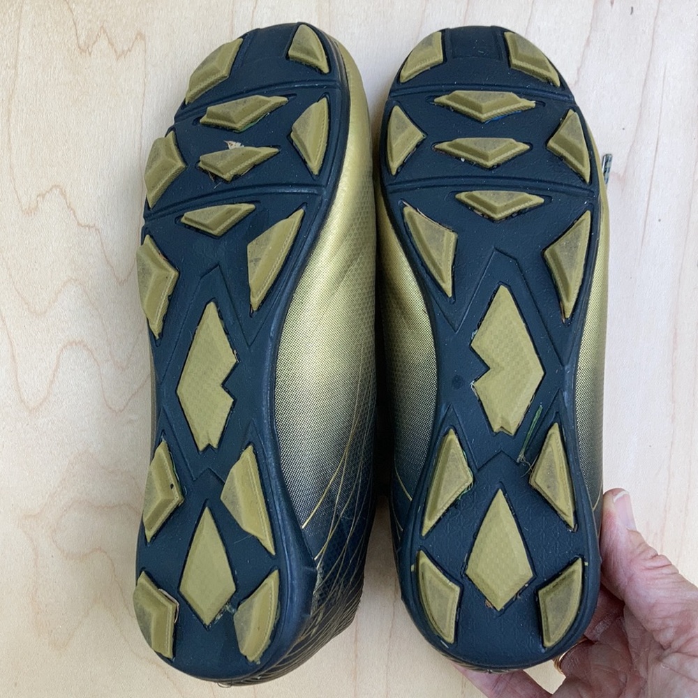 DICKS SPORTING GOODS DSG Ocala SOCCER Cleats/Shoes Kids Size 2.5 - Picture 7 of 8